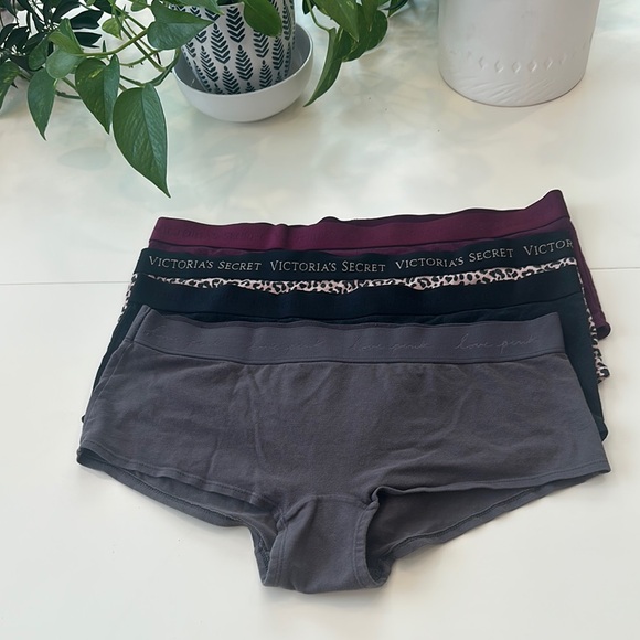 Victoria's Secret + PINK Women's Panties Set - Multicolor - Picture 1 of 7